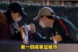 911爆料吃瓜网红领巾,911爆料背后的吃瓜风云